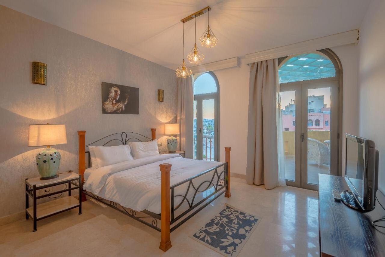 Apartament Heated Jacuzzi 2br On Yacht View